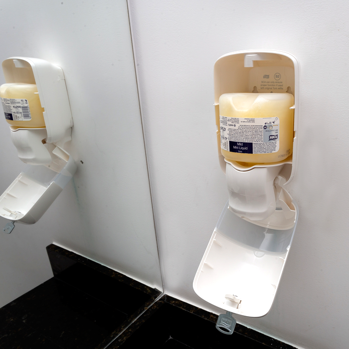 Tork-Dispenser-Sabonete-Líquido-Mini-(3)